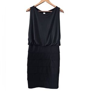 A3- Valerie bertinelli - Size 10 size Little Black Midi dress